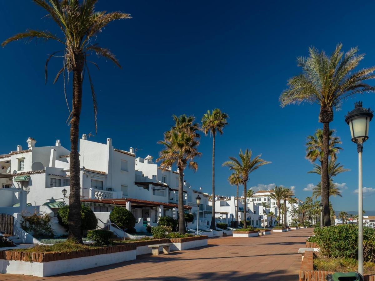 Via Celere 2330 Sea View Apartment Casares Exterior foto
